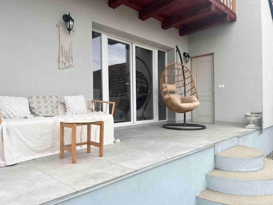 Vila Casa Mina Albeşti Exteriér fotografie